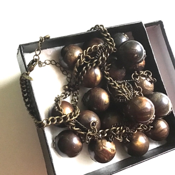 Burnished brass estate necklace - Picture 7 of 8